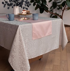 Скатерть жаккард Sofi De Marko Бекки 150х220 см серый