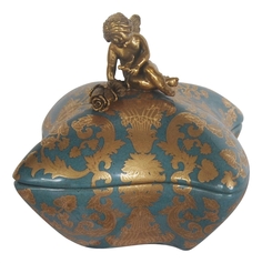 Шкатулка Glasar синяя с бронзовым ангелом и узорчатым декором 17x17x15 см ГЛАСАР