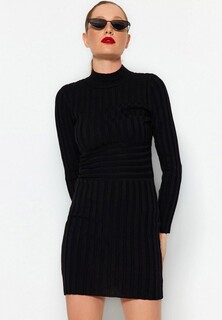 Платье Trendyol 