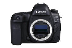 Зеркальная камера Canon EOS 5D Mark IV, без объектива