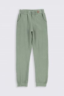 Тренировочные брюки Coccodrillo зеленый свободный с карманами в ОБЫЧНОЙ моде