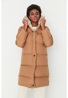 Пальто зимнее Trendyol с капюшоном, коричневый