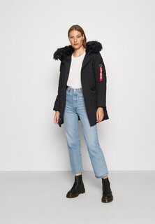 Пальто зимнее Alpha Industries с капюшоном, черный