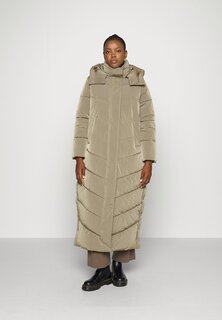 Пальто зимнее Calvin Klein, safari