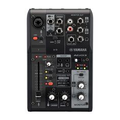 Аудиосистема Yamaha AG03MK2 USB 2.0 аудиоинтерфейс и микшерный пульт, белый