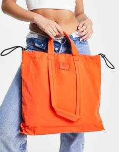 Кораллово-оранжевая сумка-тоут Calvin Klein Jeans city из нейлона квадратной формы