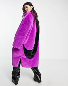 Длинное пальто Nike из искусственного меха с галочкой ярко-фиолетового и черного цветов