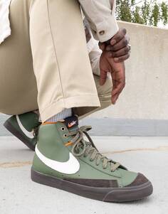 Оливковые винтажные кроссовки Nike Blazer mid &apos;77 t