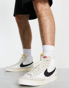 Черные и белые клубные кроссовки Nike Blazer mid &apos;77 Pro Club