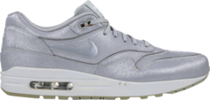 Кроссовки Nike Wmns Air Max 1 Cut Out Premium &apos;Magnetic Field&apos;, серый