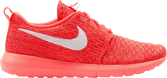 Кроссовки Nike Wmns Roshe One NM Flyknit &apos;Bright Crimson&apos;, красный