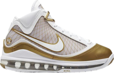 Кроссовки Nike Air Max LeBron 7 QS GS &apos;China Moon&apos; 2020, золотой