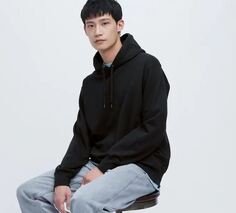 Толстовка Uniqlo Colour Block Sweat Hoodie, черный