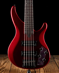 Гитара Yamaha, конфетный яблочный красный