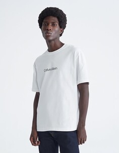 Футболка Calvin Klein Relaxed Fit Standard Logo Crewneck, белый