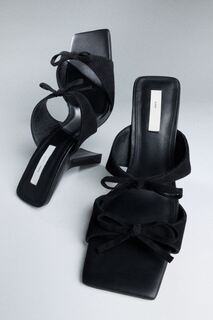 Замшевые босоножки на каблуке H&amp;M, черный H&M