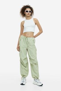 Нейлоновые парашютные штаны H&amp;M, светло-зеленый H&M