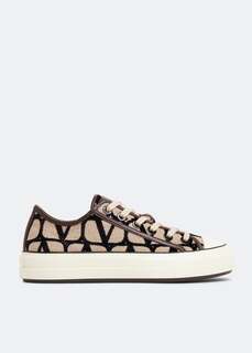 Кроссовки VALENTINO GARAVANI Toile Iconographe Totaloop sneakers, коричневый