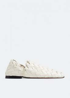 Слиперы BOTTEGA VENETA Intreccio leather slippers, белый