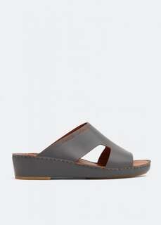 Сандалии PRIVATE COLLECTION Arca natural contrast sandals, серый