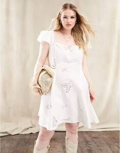 Белое платье мини с вырезом и пуговицами ASOS DESIGN Curve ASOS Curve