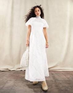 Белое платье макси из кружева с нашивками и крючком ASOS DESIGN