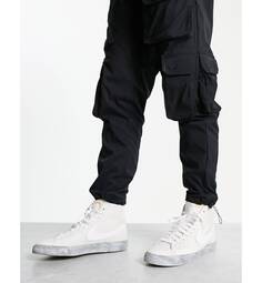 Белые кроссовки Nike Blazer Mid &apos;77 с серой подошвой
