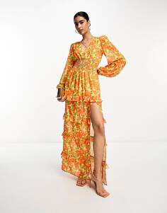 Оранжево-желтое платье макси с присборенной талией и цветочным принтом Pretty Lavish