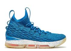 Кроссовки Nike LEBRON 15 &apos;HARDWOOD CLASSICS&apos;, синий