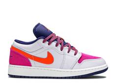 Кроссовки AIR JORDAN 1 LOW GS &apos;FIRE PINK HYPER CRIMSON&apos;,