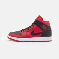 Кеды Nike Air Jordan 1 Mid, черный/красный