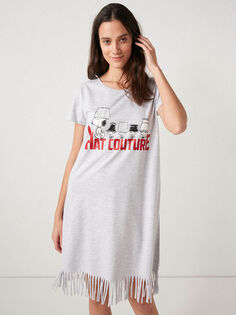 Ночная рубашка с принтом Snoopy и короткими рукавами LCW Dream