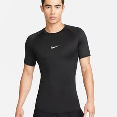 Футболка Nike Pro Men&apos;s Dri-FIT Tight Short-Sleeve Fitness, черный