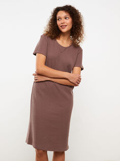 Женская ночная рубашка с круглым вырезом и коротким рукавом LCW Dream