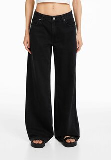Джинсы клеш Bershka, черный