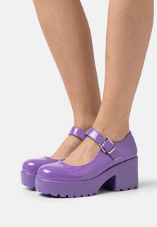 Туфли на платформе Koi Footwear, фиолетовый