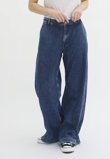 Расклешенные джинсы светло-синего цвета My Essential Wardrobe