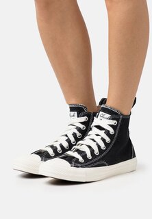 Высокие кроссовки Converse Chuck Taylor All Star, черный / белая цапля