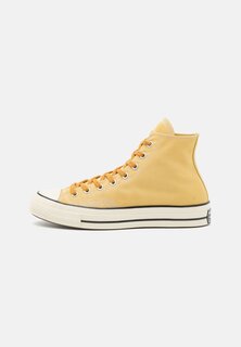 Высокие кроссовки Converse Chuck 70 Jungle Cloth Unisex, золотистый / жемчужный мед