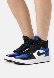 Высокие кроссовки Jordan Wmns Air Jordan 1 Acclimate, game royal / черный