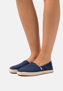 Эспадрильи TOMS