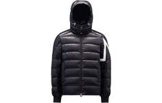 Пуховик мужской Moncler, черный