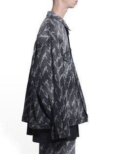 Свободная куртка с логотипом по всей поверхности Balenciaga, черный