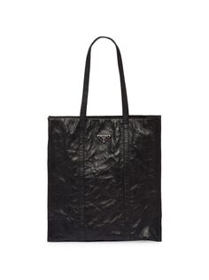 Средняя большая сумка из состаренной кожи наппа Prada, черный