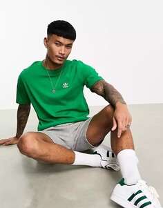 Зеленая футболка с маленьким логотипом adidas Originals Trefoil Essentials, зеленый