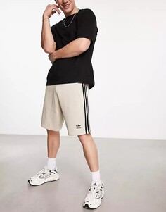 Adidas Originals Бежевые шорты с 3 полосками adicolor classics, бежевый