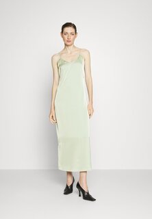 Коктейльное платье Bruuns Bazaar, зеленый