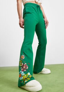 Спортивные брюки Puma Liberty Flared Pants, виноградная лоза