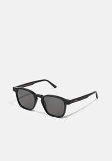 Солнцезащитные очки RETROSUPERFUTURE, черный