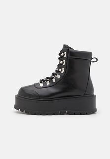 Ботильоны на платформе Koi Footwear, черный